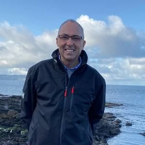 Meet your Posher, Tom